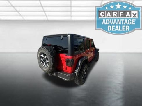 Used 2022 Jeep Wrangler Unlimited Rubicon w/ Cold Weather Group AWD/4WD image 4