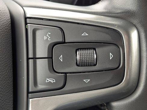 Used 2024 Chevrolet Silverado 3500 LT image 26