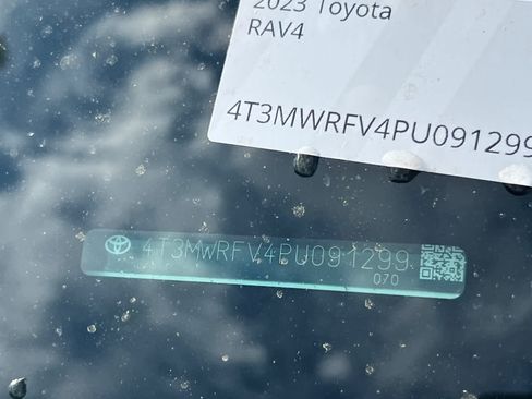 Used 2023 Toyota RAV4 LE AWD/4WD image 23