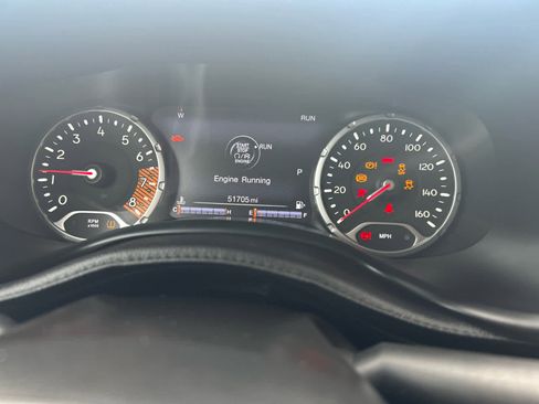 Used 2021 Jeep Renegade Latitude w/ Luxury Group I image 13