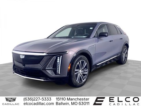 Certified 2024 Cadillac Lyriq Luxury AWD/4WD image 1