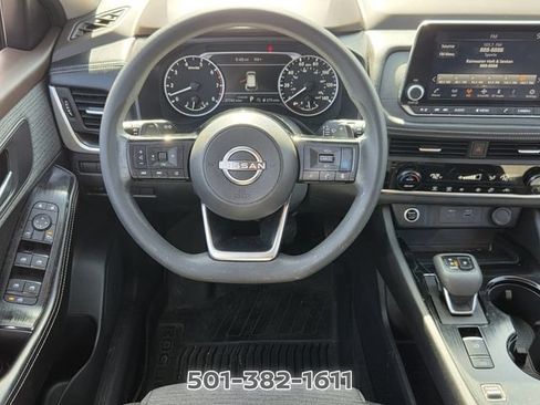 Used 2023 Nissan Rogue SV FWD image 14