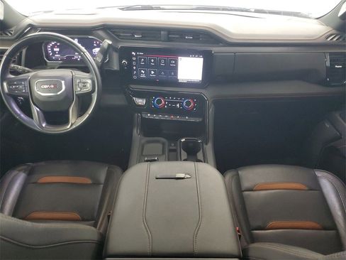 Used 2024 GMC Sierra 2500 AT4 w/ AT4 Premium Plus Package image 13