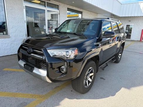 Used 2024 Toyota 4Runner TRD Off-Road Premium w/ Off Road Premium Plus Package AWD/4WD image 1