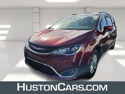 Used 2017 Chrysler Pacifica Touring-L