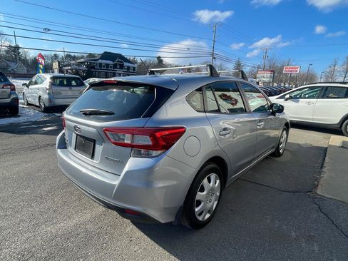 Used 2019 Subaru Impreza 2.0i image 4