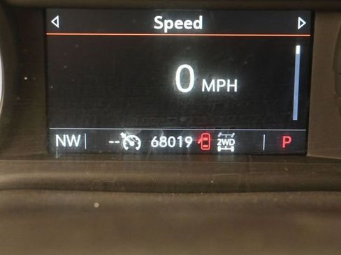 Used 2023 Chevrolet Silverado 2500 LT w/ Convenience Package image 16