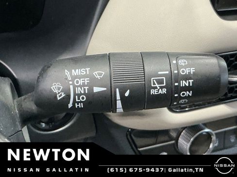 Used 2025 Honda HR-V EX-L image 34