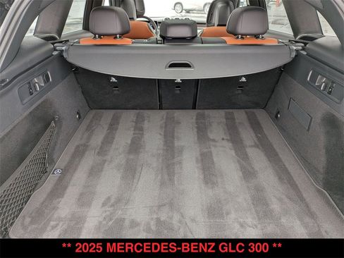Certified 2025 Mercedes-Benz GLC 300 4MATIC image 28