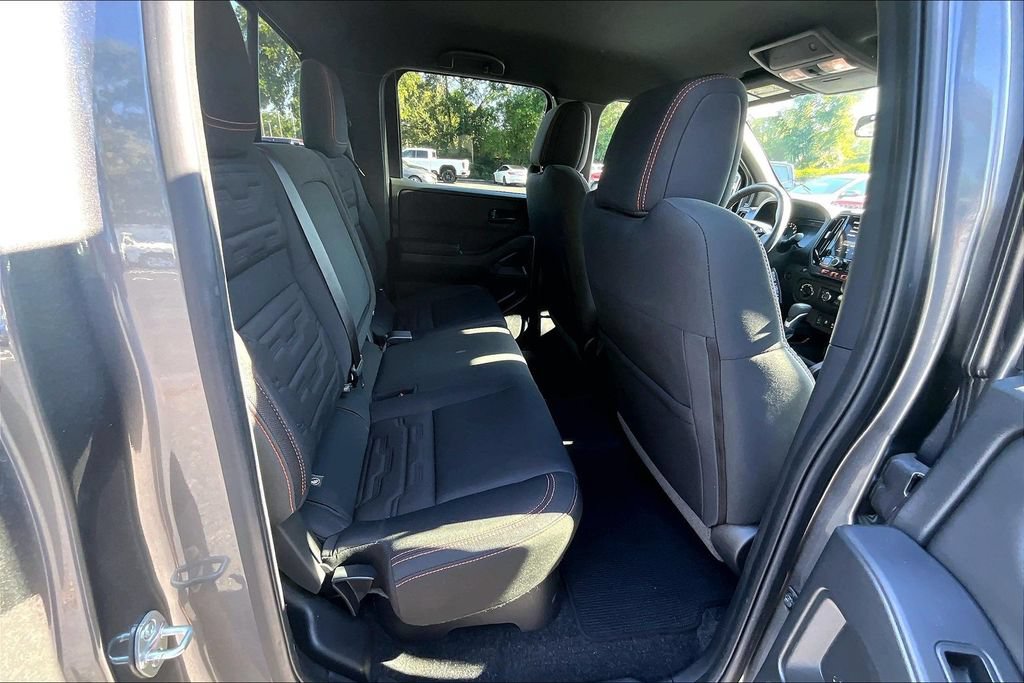 Used 2026 Nissan Frontier PRO-4X AWD/4WD image 26