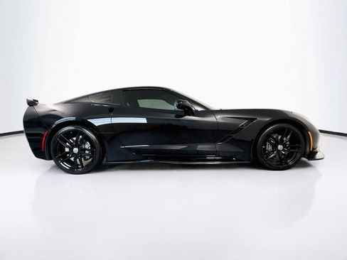 Used 2019 Chevrolet Corvette Stingray Coupe w/ Carbon Flash Badge Package RWD image 6
