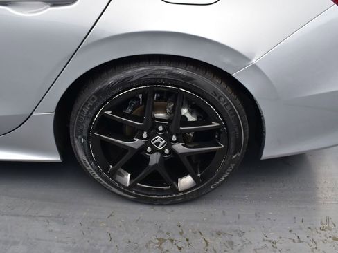 Used 2022 Honda Civic Sport image 8