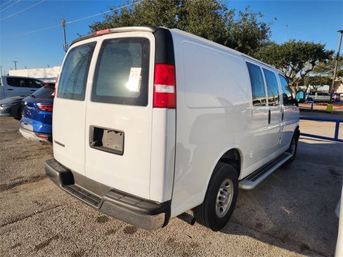 Used 2024 Chevrolet Express 2500 w/ Driver Convenience Package image 5