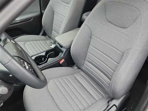 Used 2025 Kia K4 EX image 16