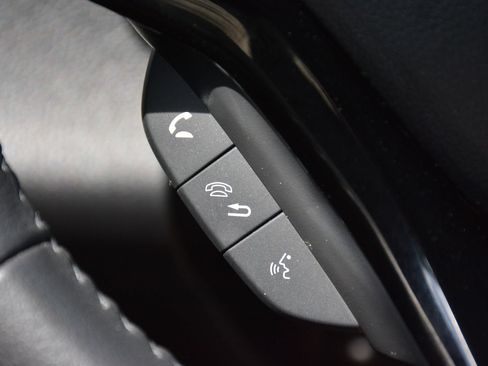 Used 2019 Honda HR-V Touring image 31