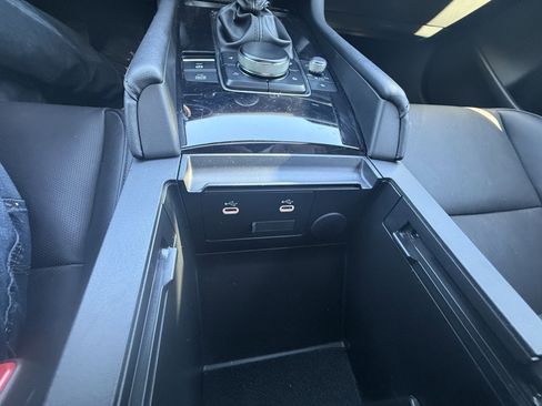 Used 2024 MAZDA MAZDA3 s image 31