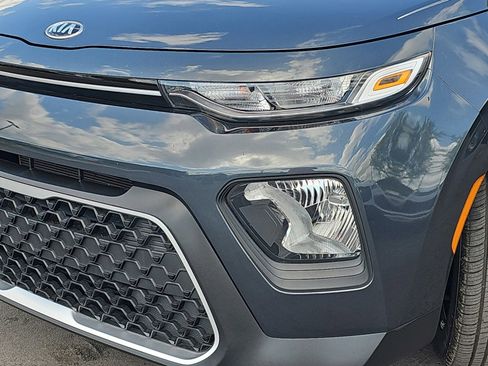 Used 2021 Kia Soul LX FWD image 30