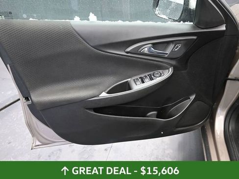 Used 2023 Chevrolet Malibu LT image 20