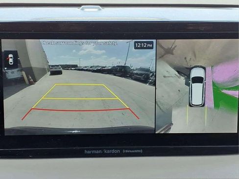 Used 2023 Hyundai Santa Fe SEL w/ Premium Package image 19