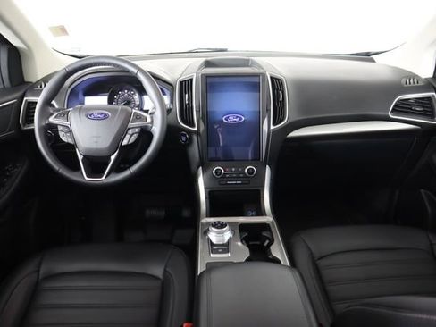 Certified 2024 Ford Edge SEL w/ Convenience Package AWD/4WD image 28