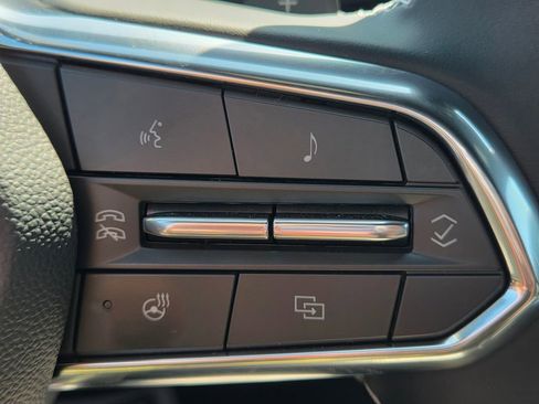 New 2026 Chevrolet Traverse LT w/ Midnight/Sport Edition FWD image 14