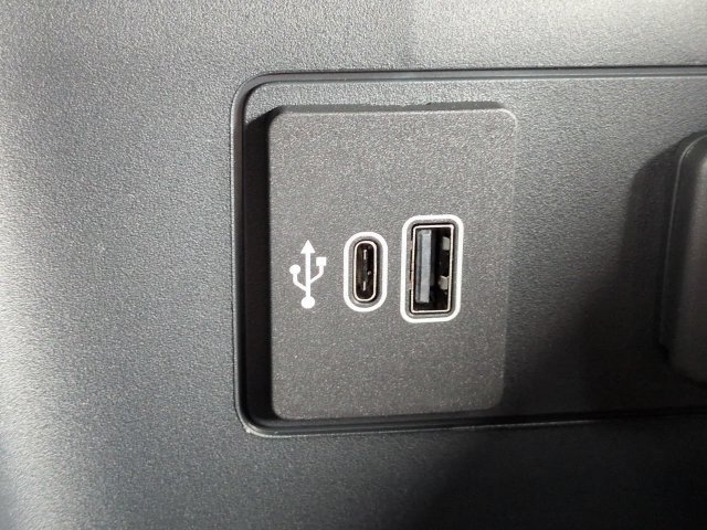 New 2027 Ford Explorer Active w/ Active Comfort Package RWD image 22