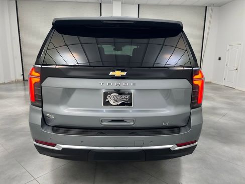 Used 2025 Chevrolet Tahoe LT AWD/4WD image 6
