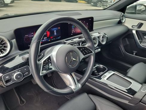 Used 2025 Mercedes-Benz CLA 250 image 20