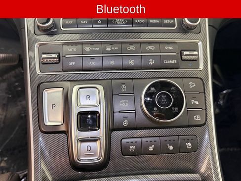 Used 2023 Hyundai Santa Fe Limited AWD/4WD image 9