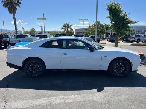 New 2026 Dodge Charger R/T AWD/4WD image 9