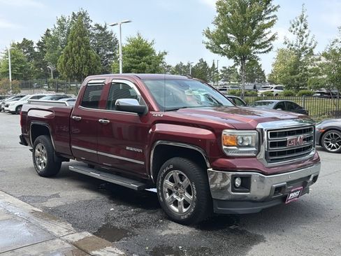 Used 2014 GMC Sierra 1500 SLT w/ Driver Alert Package AWD/4WD image 3