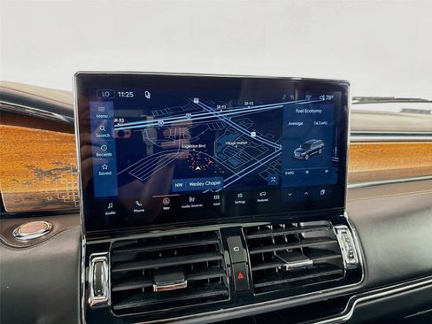 Used 2023 Lincoln Navigator Black Label AWD/4WD image 18