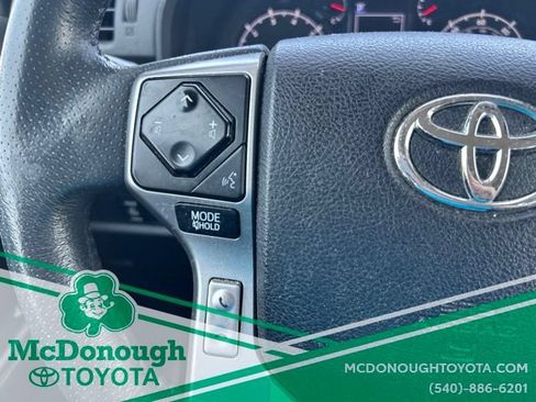 Used 2020 Toyota 4Runner SR5 AWD/4WD image 13