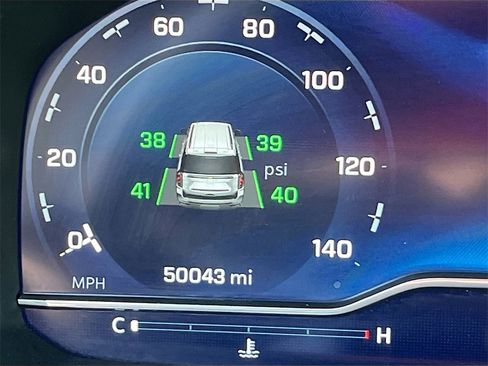 Used 2022 Chevrolet Tahoe RST w/ Luxury Package image 12