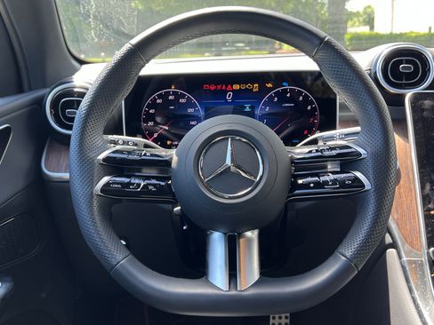 Certified 2026 Mercedes-Benz GLC 300 4MATIC image 18