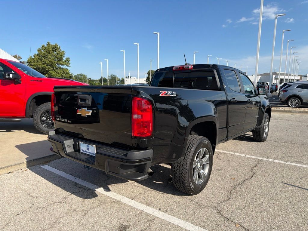 Used 2019 Chevrolet Colorado Z71 AWD/4WD image 3