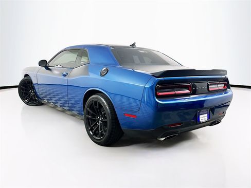 Used 2020 Dodge Challenger R/T Scat Pack w/ T/A Package image 5