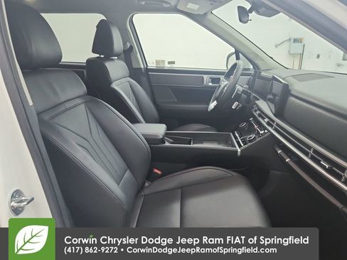 Used 2026 Hyundai Santa Fe SEL FWD image 31