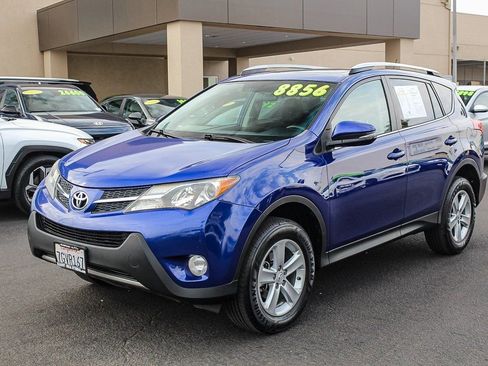 Used 2014 Toyota RAV4 XLE image 3