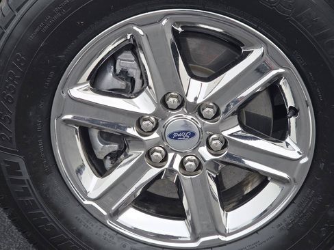 Used 2025 Ford F150 XLT w/ Equipment Group 302A MID AWD/4WD image 12