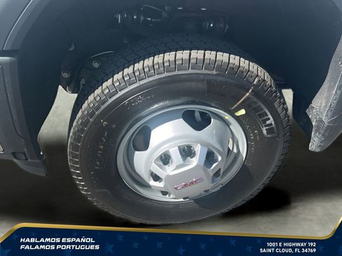 New 2026 GMC Sierra 3500 Pro AWD/4WD image 10