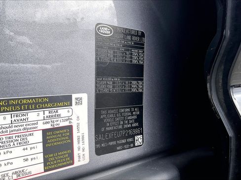 Used 2023 Land Rover Defender 130 X AWD/4WD image 32