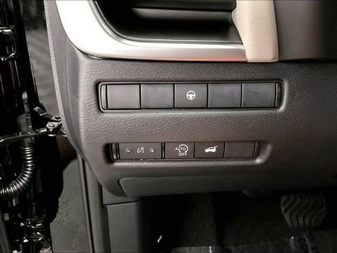 New 2026 Nissan Rogue Dark Armor FWD image 31