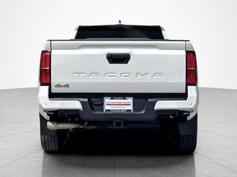 Certified 2024 Toyota Tacoma SR5 image 4