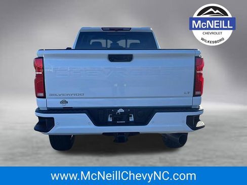 New 2026 Chevrolet Silverado 2500 LT w/ Z71 Chrome Sport Edition AWD/4WD image 6