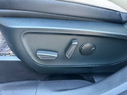 Used 2020 Ford Escape SEL AWD/4WD image 29