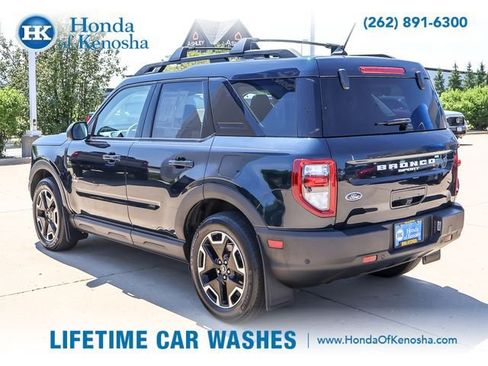 Used 2023 Ford Bronco Sport Outer Banks w/ Tech Package AWD/4WD image 3