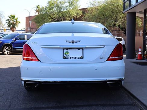 Used 2017 Genesis G90 3.3T Premium RWD image 11