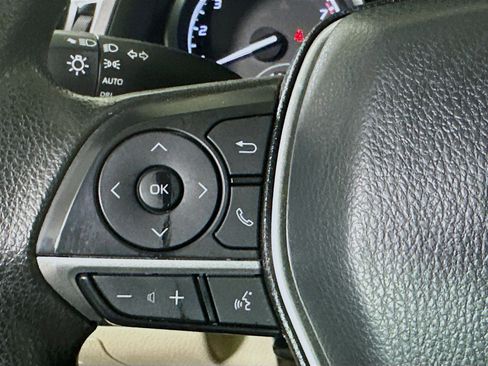 Used 2023 Toyota Camry LE image 16