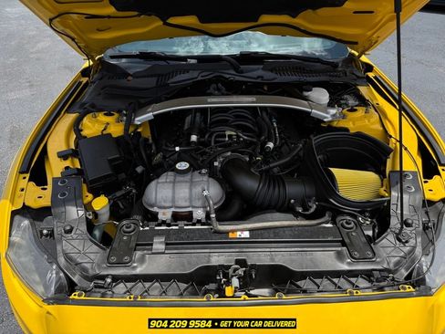 Used 2017 Ford Mustang Shelby GT350 RWD image 40